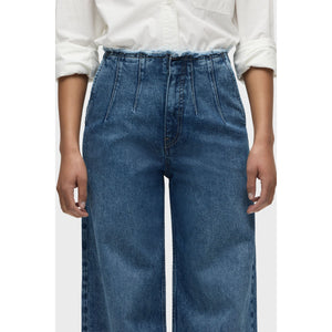 Hudson- James High Rise Darted Wide Leg Jeans